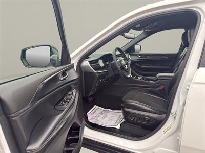 2024 Jeep Grand Cherokee Altitude 4x4 - Photo 26 - Warrington, PA 18976