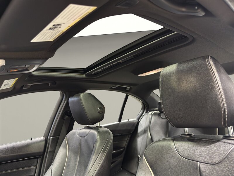 2016 BMW 328i xDrive - Photo 24 - Warrington, PA 18976