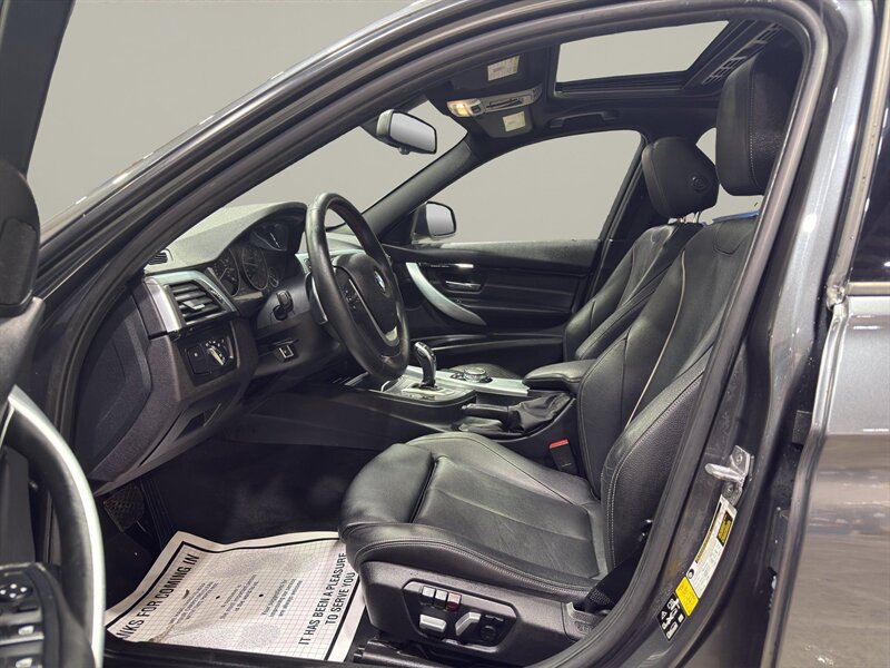 2016 BMW 328i xDrive - Photo 9 - Warrington, PA 18976