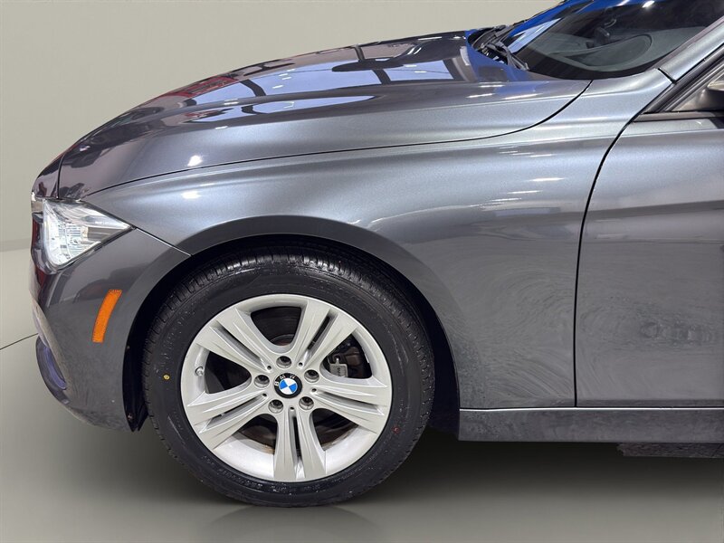 2016 BMW 328i xDrive - Photo 22 - Warrington, PA 18976