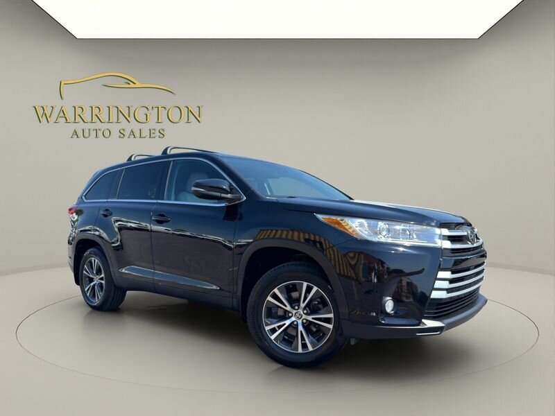 2019 Toyota Highlander LE Plus 4x4 V6's photo