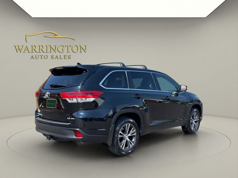 2019 Toyota Highlander LE - Photo 7 - Warrington, PA 18976