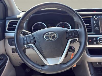 2019 Toyota Highlander LE - Photo 10 - Warrington, PA 18976