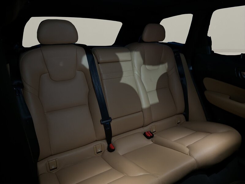 2019 Volvo XC60 T6 Momentum - Photo 19 - Warrington, PA 18976