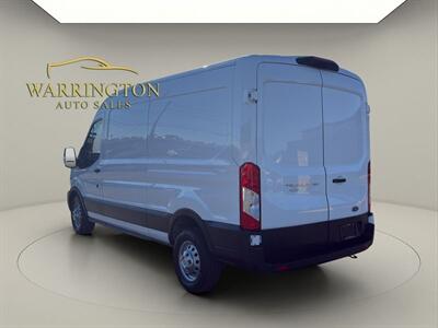2022 Ford Transit-250 Cargo Van Medium Roof - Photo 5 - Warrington, PA 18976