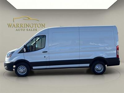 2022 Ford Transit-250 Cargo Van Medium Roof - Photo 4 - Warrington, PA 18976
