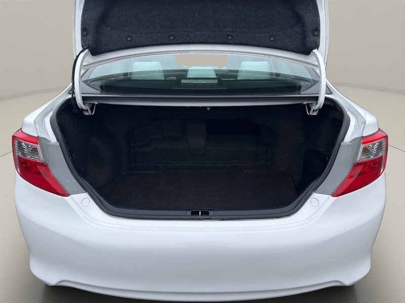 2013 Toyota Camry Hybrid LE - Photo 20 - Warrington, PA 18976
