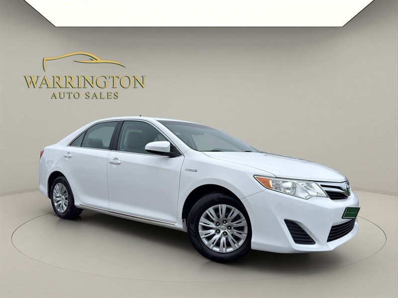 2013 Toyota Camry Hybrid LE - Photo 1 - Warrington, PA 18976