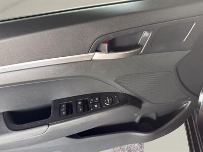 2020 Hyundai Elantra SE   - Photo 12 - Warrington, PA 18976