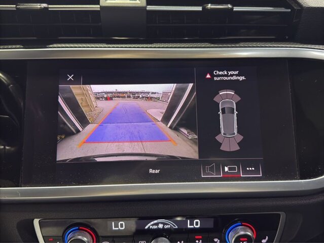 2020 Audi Q3 Premium 45 TFSI S line quattro Tiptronic - Photo 16 - Warrington, PA 18976