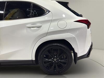 2023 Lexus UX 250h F SPORT Design   - Photo 23 - Warrington, PA 18976