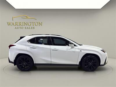 2023 Lexus UX 250h F SPORT Design   - Photo 8 - Warrington, PA 18976