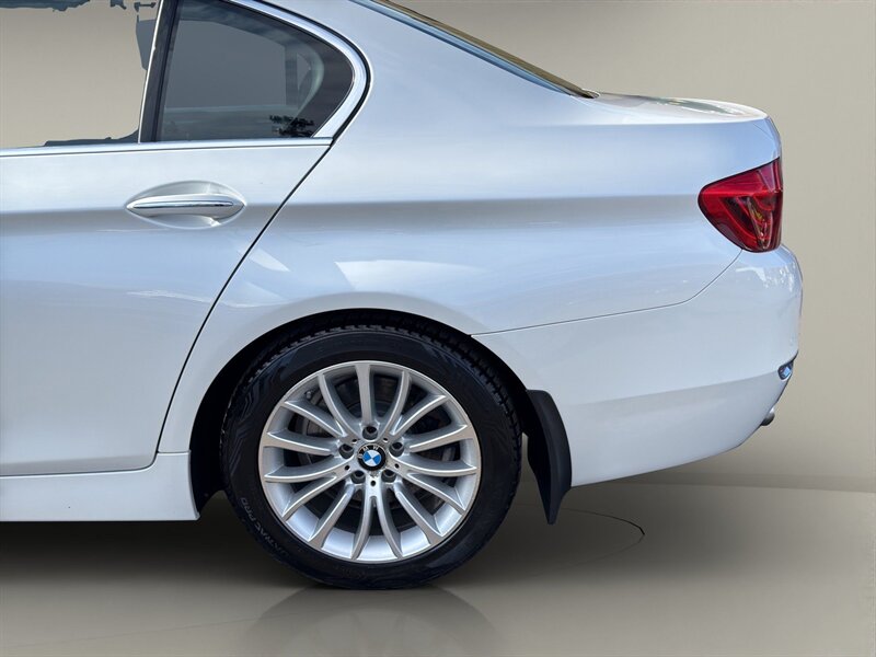 2016 BMW 528i xDrive - Photo 23 - Warrington, PA 18976