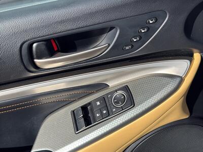 2015 Lexus RC 350 - Photo 12 - Warrington, PA 18976