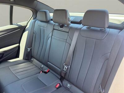 2023 BMW 540 i xDrive M Sport - Photo 13 - Warrington, PA 18976