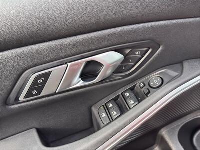 2021 BMW 330i xDrive - Photo 12 - Warrington, PA 18976