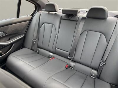 2021 BMW 330i xDrive - Photo 13 - Warrington, PA 18976