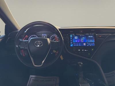 2020 Toyota Camry SE   - Photo 14 - Warrington, PA 18976