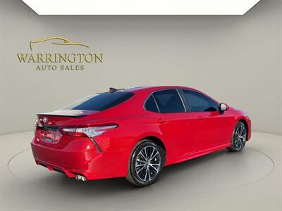 2020 Toyota Camry SE   - Photo 7 - Warrington, PA 18976