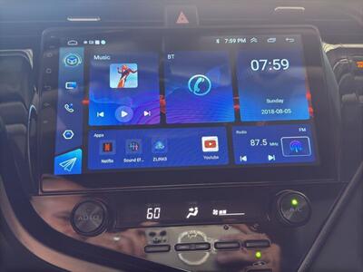2020 Toyota Camry SE   - Photo 16 - Warrington, PA 18976