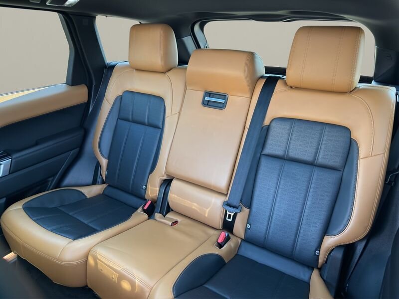 2019 Land Rover Range Rover Sport HSE Dynamic - Photo 13 - Warrington, PA 18976