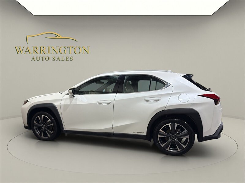 2020 Lexus UX 250h - Photo 4 - Warrington, PA 18976