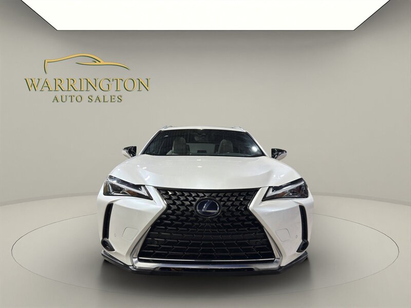 2020 Lexus UX 250h - Photo 2 - Warrington, PA 18976