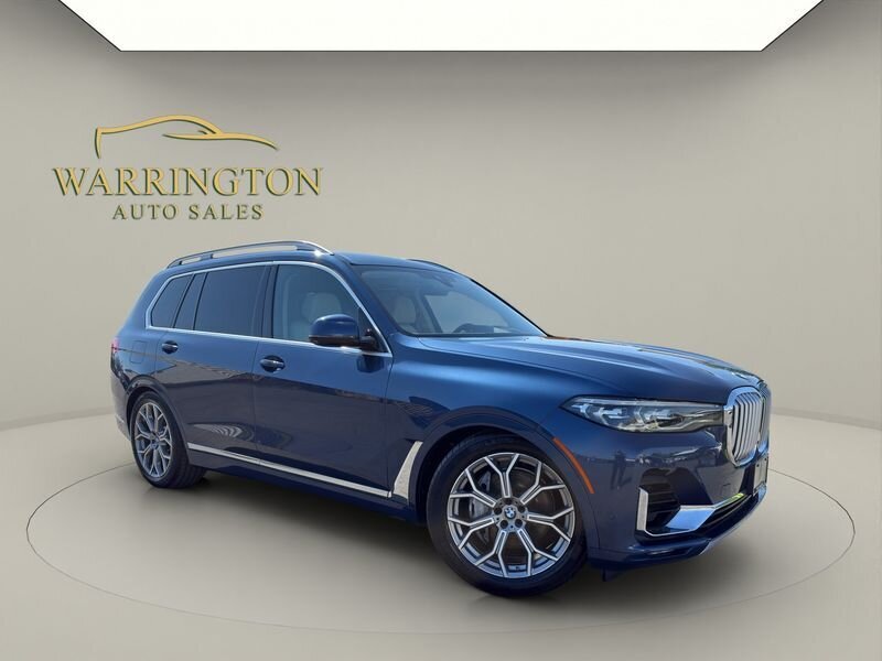 2022 BMW X7 xDrive40i's photo