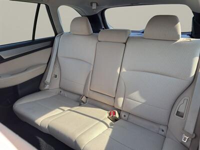 2017 Subaru Outback 2.5i Premium - Photo 13 - Warrington, PA 18976