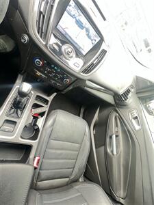 2017 Ford Escape Titanium - Photo 16 - Houston, TX 77063-5630