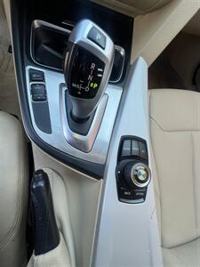 2015 BMW 320i   - Photo 13 - Houston, TX 77063-5630