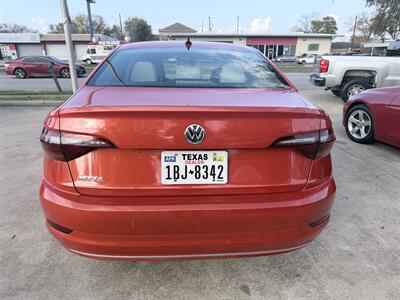 2019 Volkswagen Jetta S   - Photo 5 - Houston, TX 77063-5630
