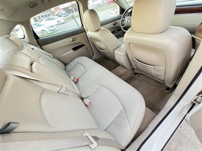 2007 Buick LaCrosse CXL  LUXURY - Photo 11 - Houston, TX 77063-5630