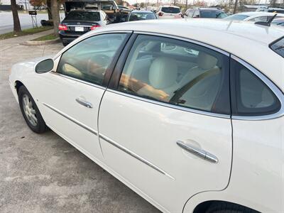 2007 Buick LaCrosse CXL  LUXURY - Photo 10 - Houston, TX 77063-5630