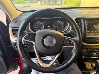 2015 Jeep Cherokee Limited - Photo 16 - Houston, TX 77063-5630