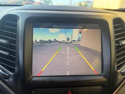 2015 Jeep Cherokee Limited - Photo 19 - Houston, TX 77063-5630