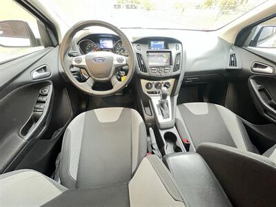 2014 Ford Focus SE - Photo 13 - Houston, TX 77063-5630