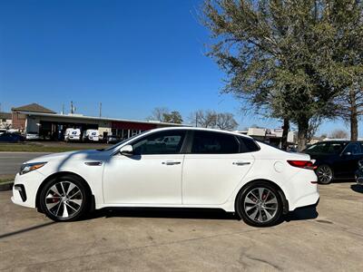 2019 Kia Optima LX   - Photo 5 - Houston, TX 77063-5630
