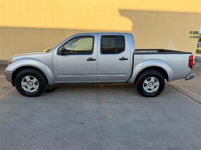 2005 Nissan Frontier SE 4dr Crew Cab SE - Photo 6 - Houston, TX 77063-5630