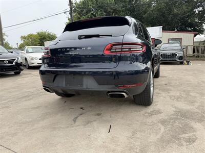 2018 Porsche Macan - Photo 4 - Houston, TX 77063-5630