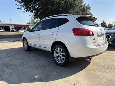 2013 Nissan Rogue S - Photo 4 - Houston, TX 77063-5630