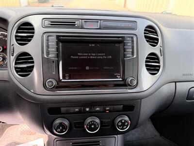 2017 Volkswagen Tiguan 2.0T Limited S   - Photo 8 - Houston, TX 77063-5630
