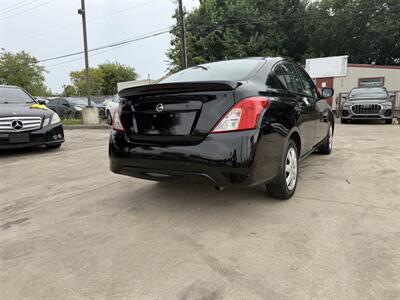 2018 Nissan Versa S - Photo 4 - Houston, TX 77063-5630