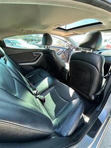 2015 Hyundai ELANTRA Limited   - Photo 13 - Houston, TX 77063-5630