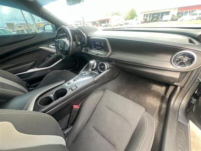 2020 Chevrolet Camaro LT LT1 - Photo 11 - Houston, TX 77063-5630