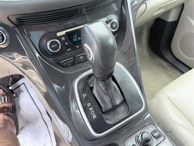 2014 Ford Escape Titanium   - Photo 13 - Houston, TX 77063-5630