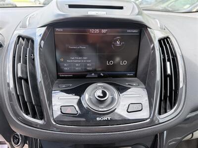 2014 Ford Escape Titanium   - Photo 8 - Houston, TX 77063-5630