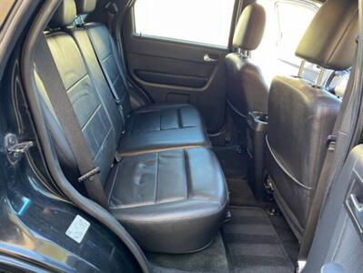 2011 Ford Escape Limited   - Photo 7 - Houston, TX 77063-5630
