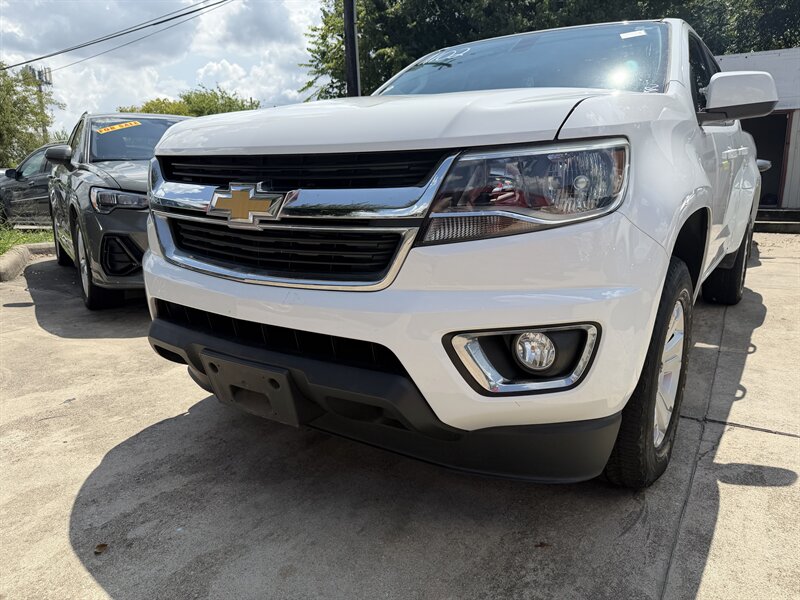 2017 Chevrolet Colorado LT   - Photo 1 - Houston, TX 77063-5630