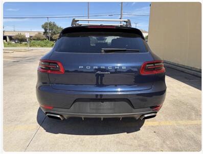 2018 Porsche Macan - Photo 3 - Houston, TX 77063-5630